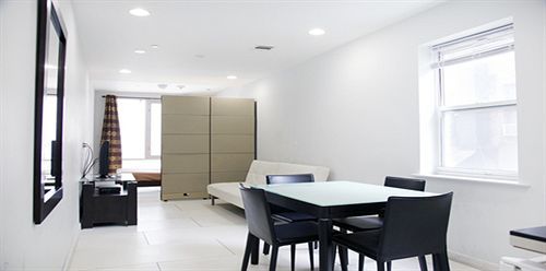 Un Place Aparthotel Nova York